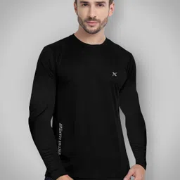Men Solid Round Neck Polyester Black T-Shirt-image-17