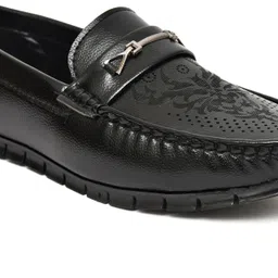t-rock Stylish Shoes for Every Occasion Loafers For Men image 3