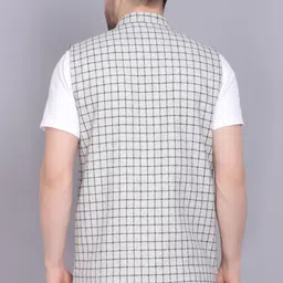 clothink india Checkered Men Waistcoat image 2