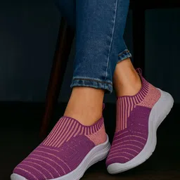 Fabbmate Trendy Sports Shoes for Women's Running,Walking with Memory Foam Running Shoes For Women image 5