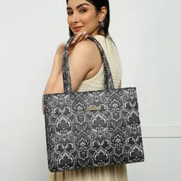 Women Black Tote-image-15