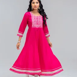 nisha kurti Women Solid Viscose Rayon A-line Kurta-picture-17