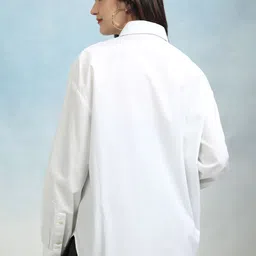 tokyo talkies Women Regular Fit Solid Cut Away Collar Casual Shirt image 2