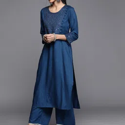 libas Women Viscose Rayon Kurta Palazzo Set image 3