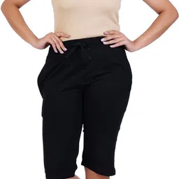 guide Women Black Capri image 5