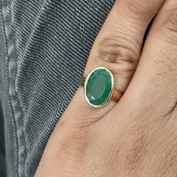 ratan bazar Natural Emerald/Panna Stone 5.25 ratti Gold plated finger ring for unisex Brass Emerald Gold Plated Ring-picture-17