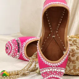 PehnawaCraft Pink Adaa Punjabi Jutti for women, Wedding mojari Party Wear For Women-picture-25