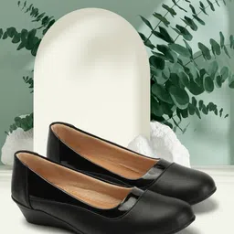 colo Women Bellies Sandal image 1
