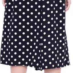 prabhnoorskirts Women Multicolor Capri image 2