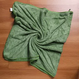 fezora Microfiber 500 GSM Bath Towel image 2