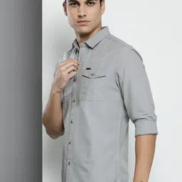 the indian garage co. Men Slim Fit Solid Cut Away Collar Casual Shirt image 5