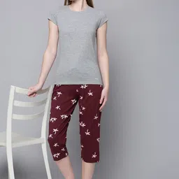 kryptic Capris Women Maroon Capri image 4