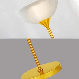 glowhere Candelabra Floor Lamp image 4