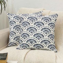 kushadri White Cotton Abstract 16x16 inches Cushion Covers (Pack of 2)-picture-14
