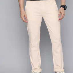 levi's 511 Men Slim Fit Beige Pure Cotton Trousers image 1
