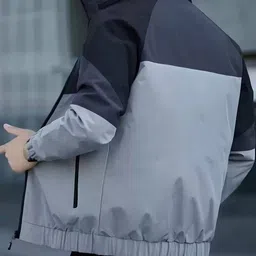 SSIA Multiicolour Colorblock Men Wind Cheater image 2