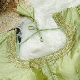 modern mughals U-Neck Women Blouse image 5