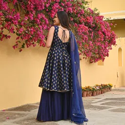 kdtex Women Viscose Rayon Kurta Sharara Dupatta Set image 2