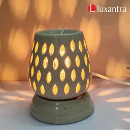 luxantra Jasmine and Lemongrass Aroma Oils Diffuser Set image 3