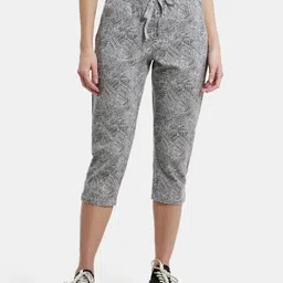 jockey 1300 Super Combed Cotton Elastane Stretch Women Grey Capri image 1