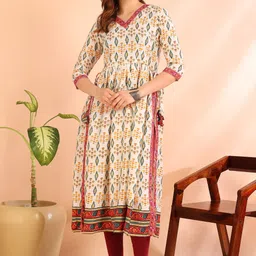 new ethnic 4 you Women Floral Print Cotton Blend Flared Kurta-picture-25