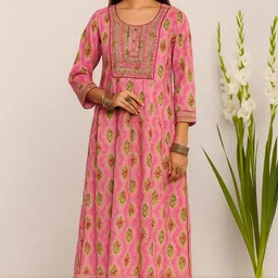 saanvi designer Women Floral Print, Printed Pure Cotton Anarkali Kurta-picture-14