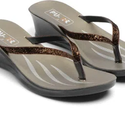 rridders Women Slippers image 2