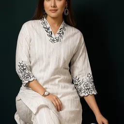 celtic fab Women Cotton Blend Kurti Pant Set-picture-13
