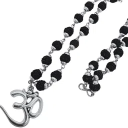 lisa vorce Most Demanded Lord Mahadev Dotted Locket Pendant With Mala Silver Beads Brass, Wood Locket Set image 2