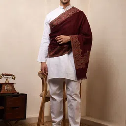 Ravaiyaa - Attitude Is Everything Wool Geometric Print Men Shawl image 2