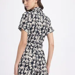 glitchez Printed Women Jumpsuit image 4