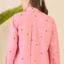 herway Women Regular Fit Printed Curved Collar Casual Shirt image 2