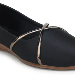 moonwalk Women Bellies Sandal image 3