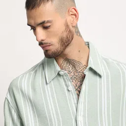 the bear house Men Relaxed Fit Fit Striped Spread Collar Casual Shirt-picture-11