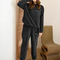 stem rope Women Night Suit Set Black Solid image 4