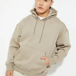 max Men Full Sleeve Solid Hooded Sweatshirt image 4