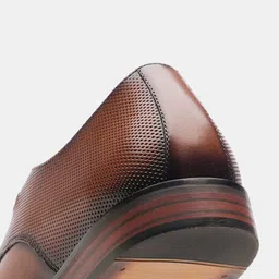 arrow Lace Up For Men image 4