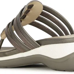 hush puppies Women Wedges Sandal image 3