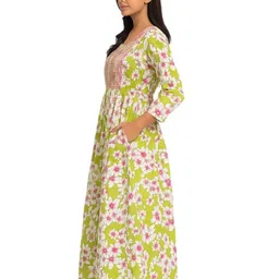 alpine style Women Floral Print Cotton Blend Anarkali Kurta image 2