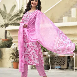klosia Women Viscose Rayon Kurta Pant Dupatta Set image 3