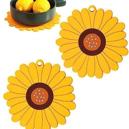 besillia Silicone Mat for Hot & Cold Pot - Cute Sunflower Shaped Table mat Waterproof & Heat Resistant up To 300°F, Protect Your Furniture from Damage,Yellow Trivet-picture-11