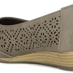 bata comfit Bellies For Women image 4