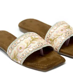 clifrose Women Flats Sandal image 2