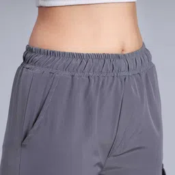 jasmira Women Cargos image 3