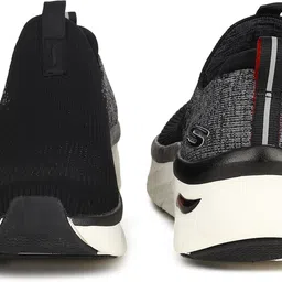 skechers ARCH FIT D'LUX-KEY JOURNEY Walking Shoes For Men image 5