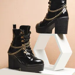 selfiee Boots For Women image 2