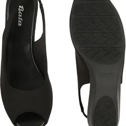 bata Women Wedges Sandal image 5