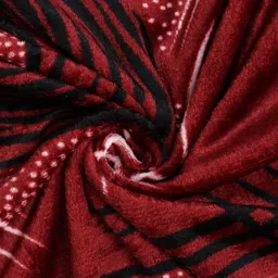 schp Woolen, Velvet Double Flat 240 TC Printed Bedsheet image 3