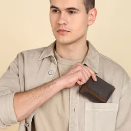 woodland Men Casual Brown Genuine Leather Wallet image 5