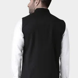 rocksy Solid Men Waistcoat image 2